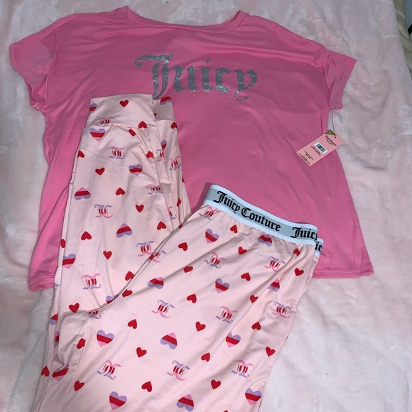 Juicy Couture Other - Juicy couture pink heart pajamas set XL